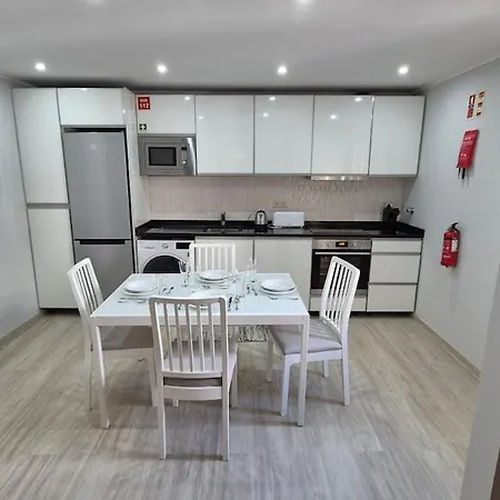 Casa Arcebispo A Familia *